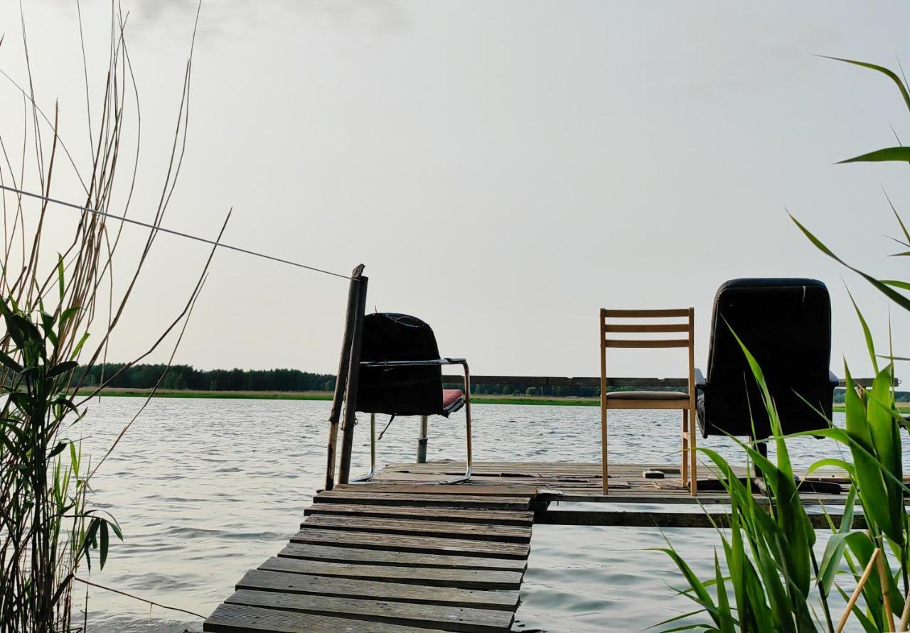 River Bank Vacation Home Jūrkalne エクステリア 写真