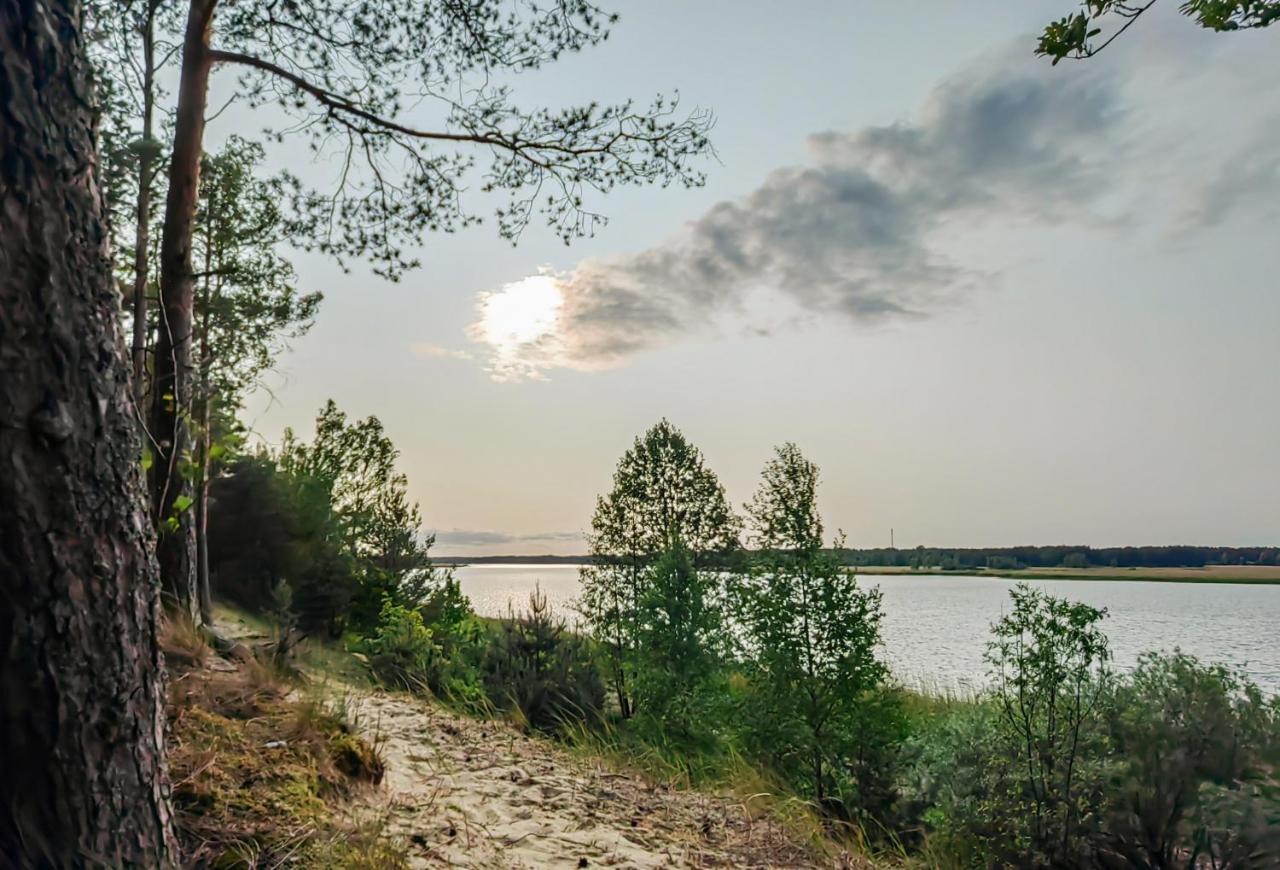 River Bank Vacation Home Jūrkalne エクステリア 写真