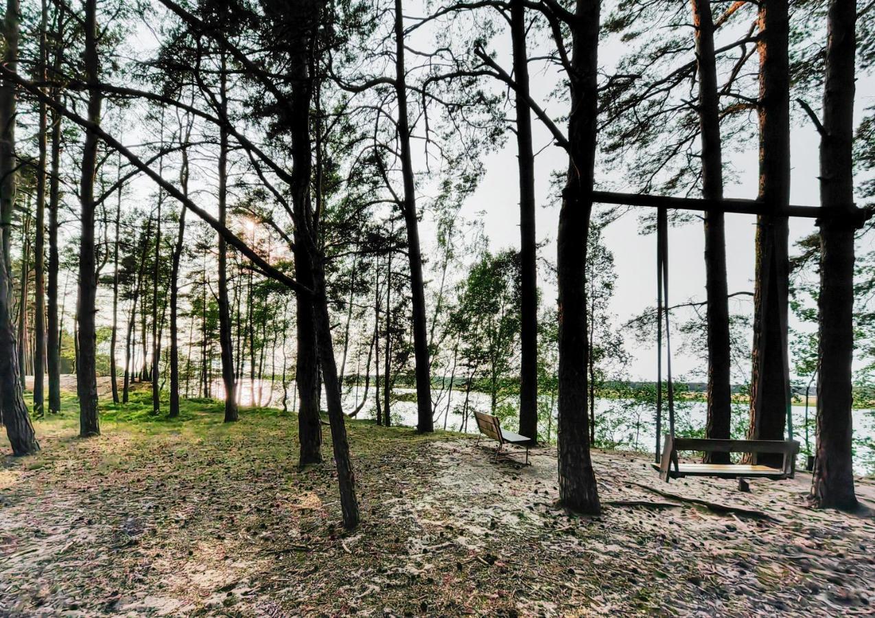 River Bank Vacation Home Jūrkalne エクステリア 写真
