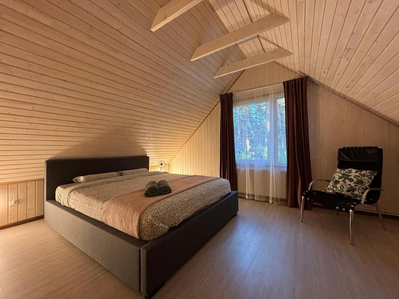 River Bank Vacation Home Jūrkalne エクステリア 写真